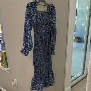 Floral Blue Long Sleeve Dress